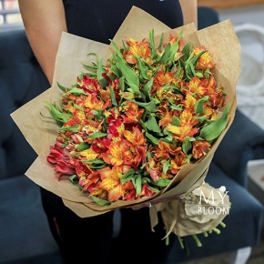 Букет "Оттенки осени" из 27 альстромерий в Мытищах