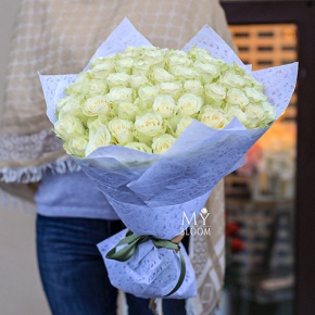 51 белая роза (40 см) в Мытищах