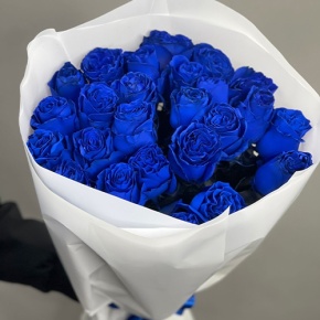 25 синих роз Эквадор (60 см) в Мытищах