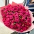 Букет из 35 малиновых кустовых роз (50 см) в Мытищах