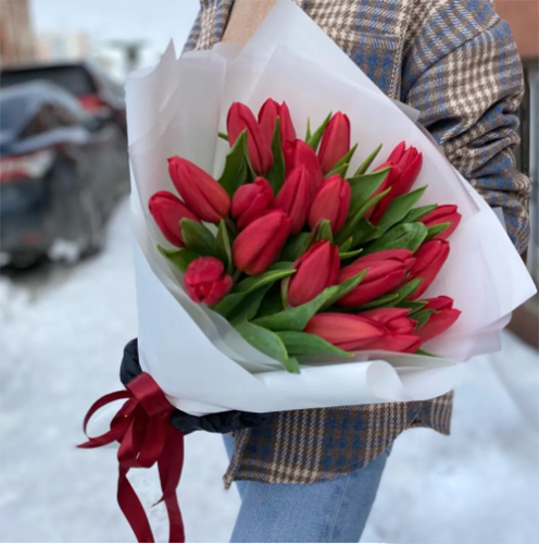 Букет красных тюльпанов в Мытищах