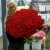 Букет 101 красная роза Ред Наоми (60 см) в Мытищах